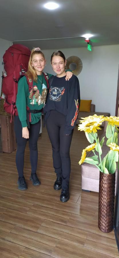 Hospedaje El Girasol Tababela Кито Екстериор снимка
